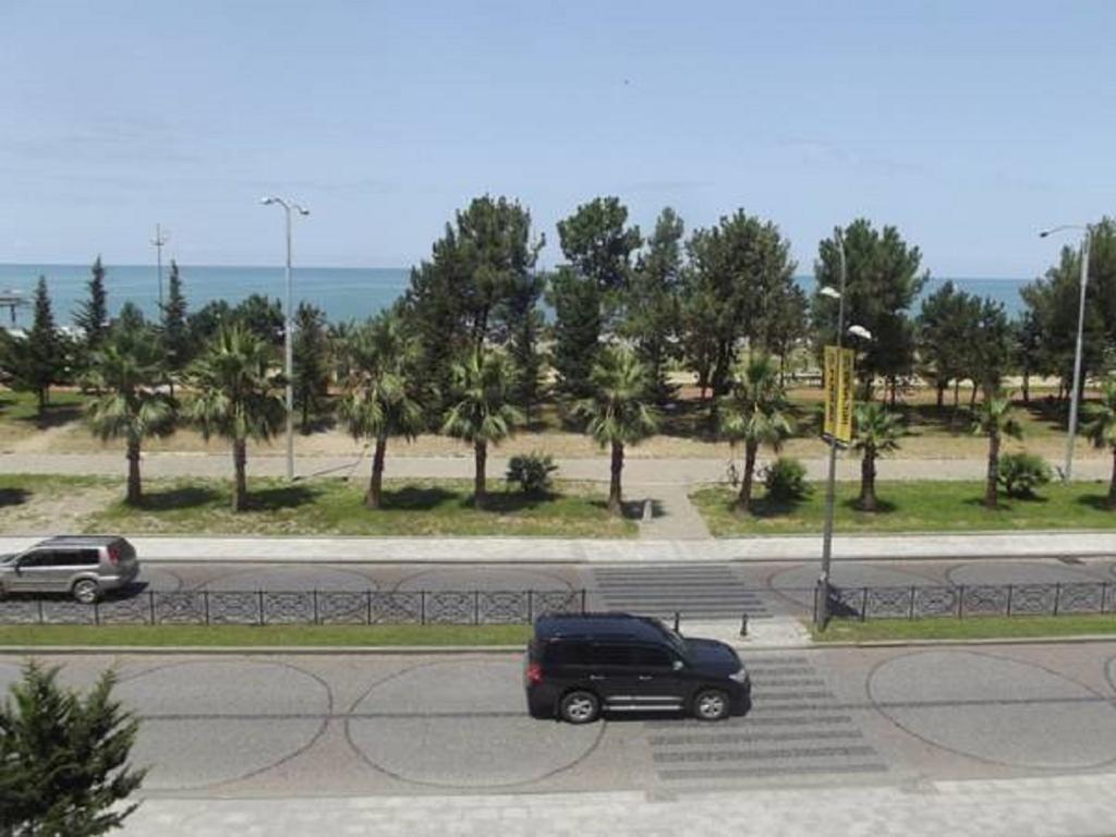 Apartment Irma Rustaveli 57 Batoemi Buitenkant foto