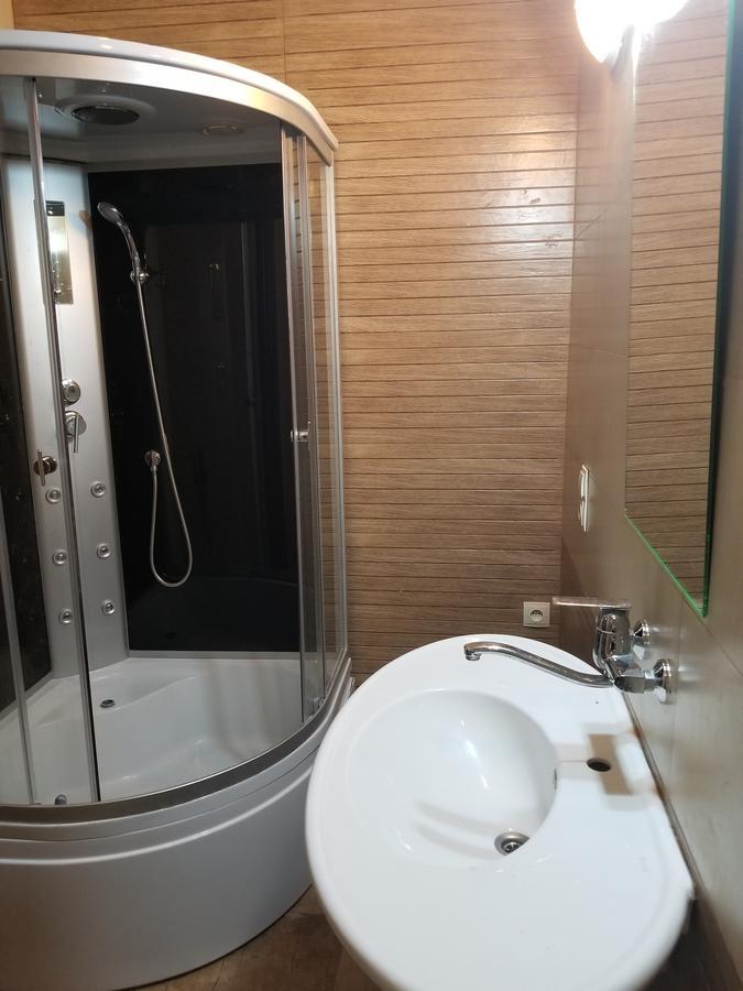 Apartment Irma Rustaveli 57 Batoemi Buitenkant foto