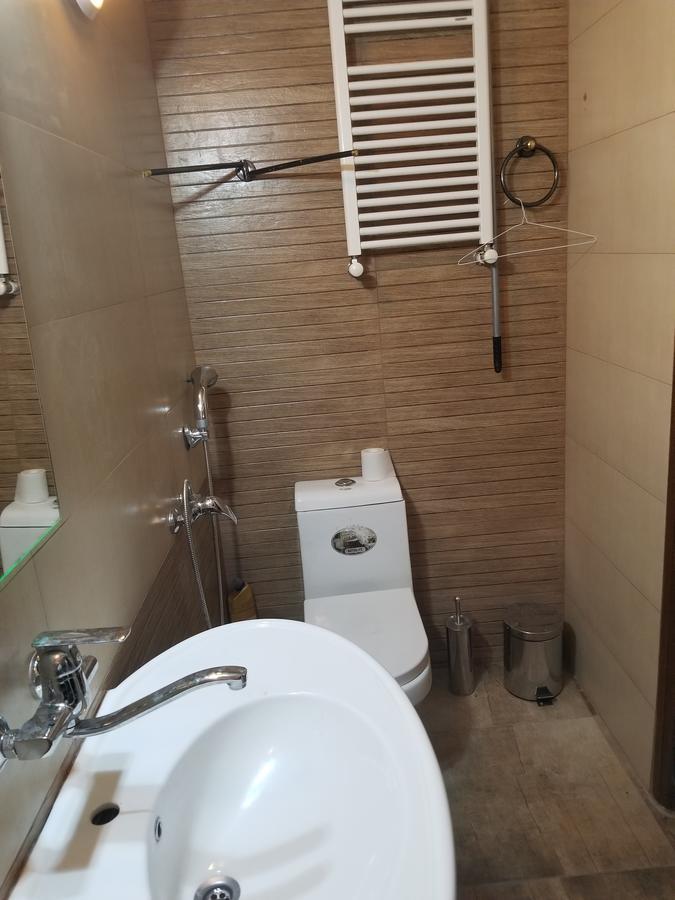 Apartment Irma Rustaveli 57 Batoemi Buitenkant foto